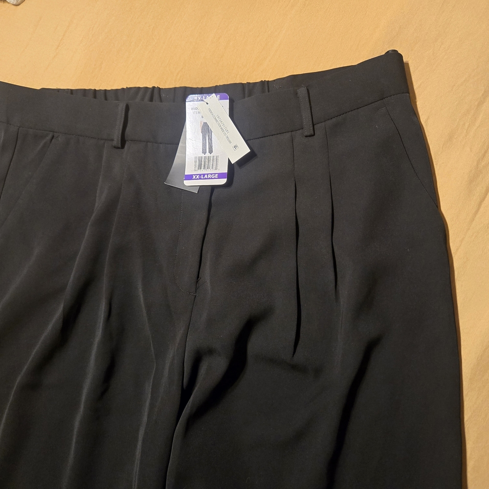 Black Pleated Wide Leg Trousers